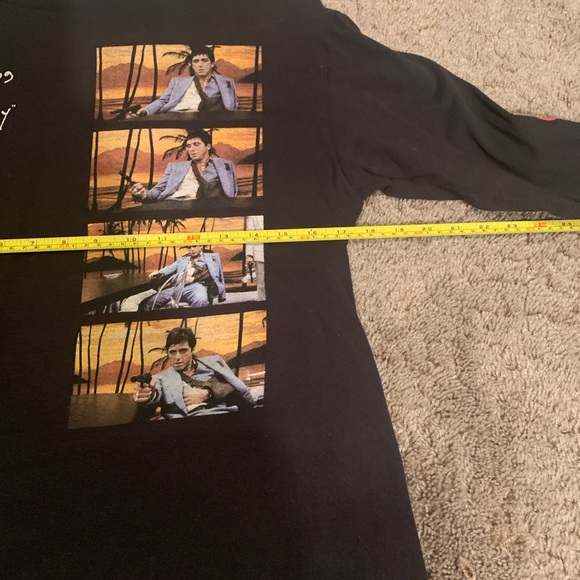 Scarface Long Sleeve Tee Size M Robert Deniro “Every Dog Has It’s Day” - Picture 8 of 9
